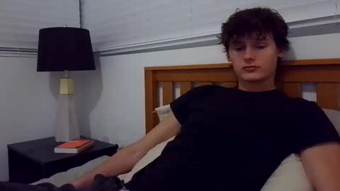 Snapshot of sensualalien chatting on February 4, 11:49 pm Cam online show from February 4, 11:49 pm