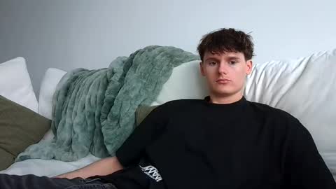 Snapshot of sensualalien chatting on September 20, 9:59 pm Cam online show from September 20, 9:59 pm