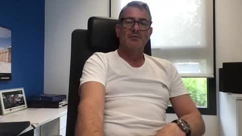 sesamechris92 online show from June 3, 4:12 pm