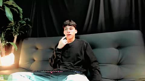 Snapshot of seth_ryder chatting on January 19, 5:05 am seth_ryder online show from January 19, 5:05 am