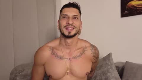 HEY IM SETH online show from June 2, 11:39 pm