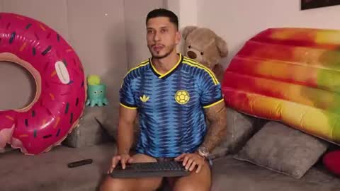 HEY IM SETH online show from June 19, 12:38 am