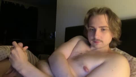 seven20yrs online show from January 8, 3:08 am