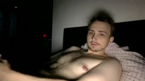 seven20yrs online show from April 16, 4:56 am