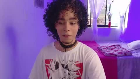 Snapshot of seven7xis chatting on September 12, 9:48 pm Alexis online show from September 12, 9:48 pm