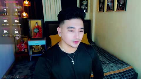 Snapshot of sex_profesor chatting on December 5, 5:15 am AXEL online show from December 5, 5:15 am