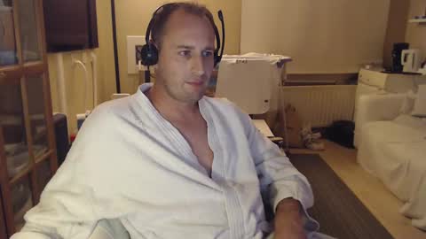 Snapshot of sexlobo1 chatting on January 22, 2:15 am Sexlobo online show from January 22, 2:15 am