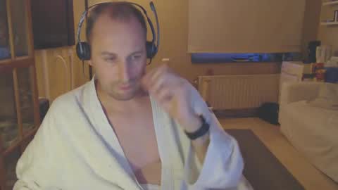 Snapshot of sexlobo1 chatting on February 20, 5:18 pm Sexlobo online show from February 20, 5:18 pm