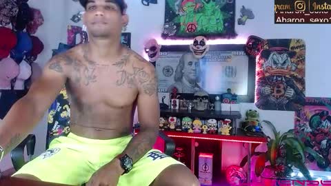 Aharon  ravelo online show from February 26, 9:32 am