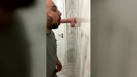 sexycouple_1026 online show from March 29, 4:23 am