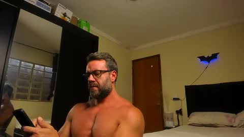 Snapshot of sexyflightz chatting on October 27, 7:16 pm chris online show from October 27, 7:16 pm