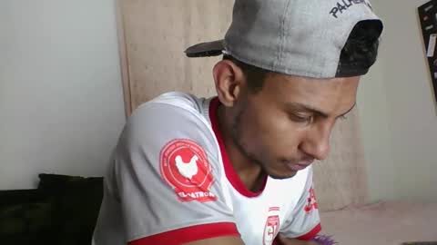 Sexy leon online show from February 18, 6:49 pm