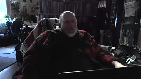 Grizz Lee Bear online show from January 3, 2:08 pm