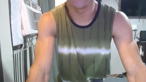 sexystrongcum online show from February 12, 3:34 am