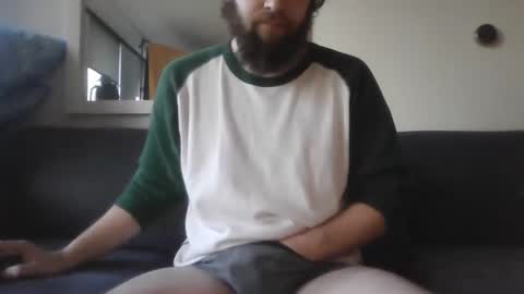 Snapshot of sg556 chatting on January 17, 12:52 pm Gee online show from January 17, 12:52 pm