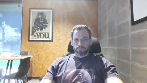 shad0w_hunter online show from February 18, 1:33 pm