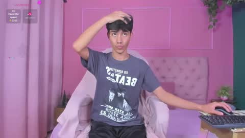 shady_stone online show from January 7, 5:56 am