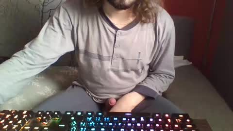 Snapshot of shalalatralala chatting on December 7, 8:00 am Shalalatralala SF online show from December 7, 8:00 am