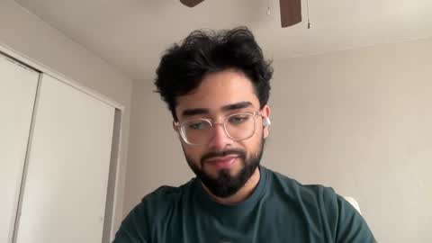 sharmaaditya7253 online show from December 1, 7:06 pm