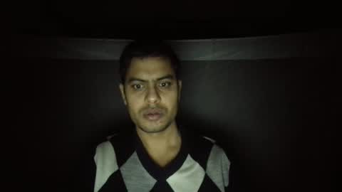 Snapshot of sharmamanxyz chatting on December 23, 9:40 pm sharmamanxyz online show from December 23, 9:40 pm