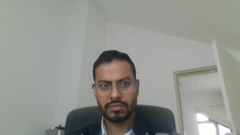 Snapshot of sharmamanxyz chatting on October 17, 10:08 am sharmamanxyz online show from October 17, 10:08 am