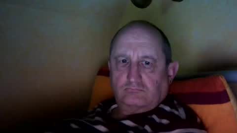 Snapshot of sharpshoder chatting on March 7, 9:48 pm Peter online show from March 7, 9:48 pm