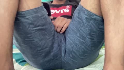 Snapshot of shash2014 chatting on December 15, 9:56 am Shashii online show from December 15, 9:56 am