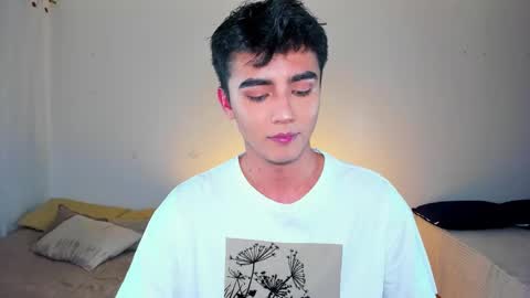 Shawn online show from December 4, 12:08 am