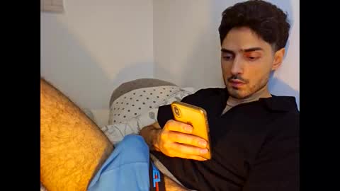 shhervin online show from February 12, 1:11 am