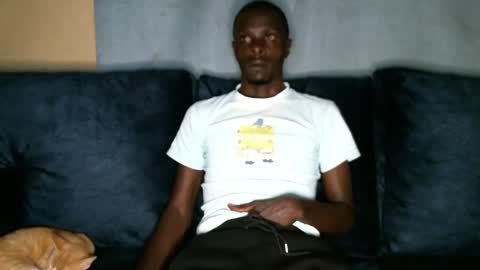 Snapshot of shikwekwe chatting on December 8, 10:14 pm Collorewamadeals online show from December 8, 10:14 pm