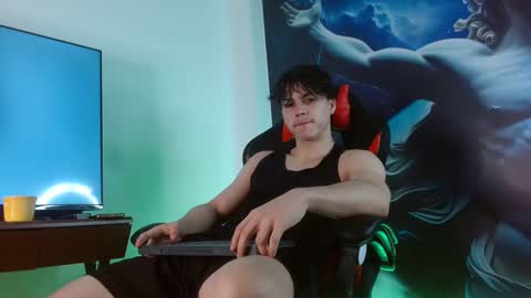 Snapshot of shinobi_grey chatting on January 5, 3:45 pm  .. shinobi .. online show from January 5, 3:45 pm