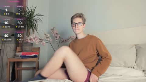 Matthew online show from December 10, 7:00 pm