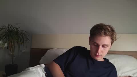 Matthew online show from September 30, 9:40 pm