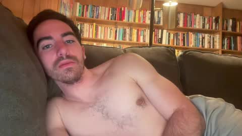 shirtlesshunk15 online show from June 14, 2:46 am