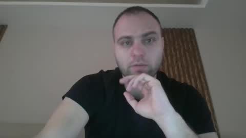 Snapshot of shmele_04 chatting on February 2, 12:35 pm shmele_04 online show from February 2, 12:35 pm