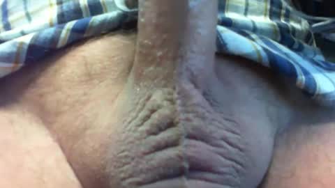 Snapshot of shoot4u2803 chatting on January 6, 3:40 pm Shoot4u online show from January 6, 3:40 pm