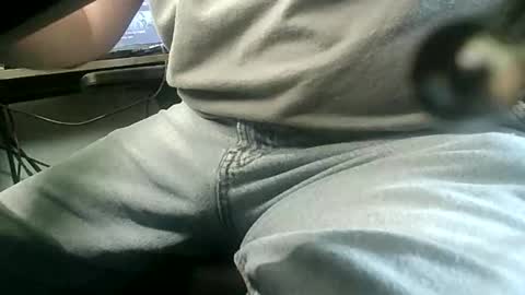 show_off_89 online show from April 21, 2:23 pm