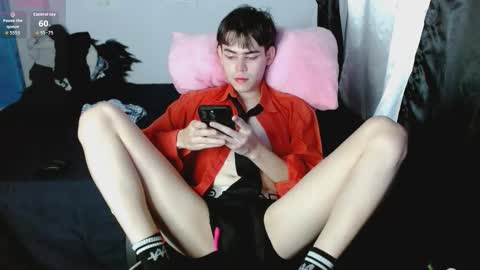 Shun White online show from September 29, 7:32 pm