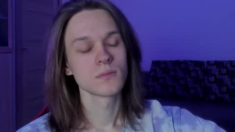 Mark online show from November 3, 1:03 pm