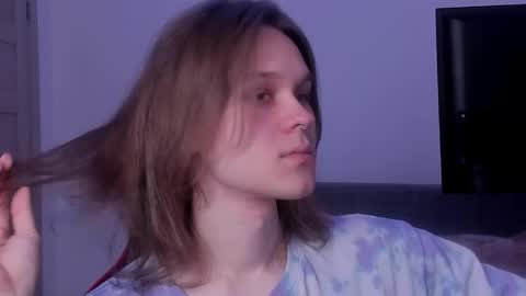 Mark online show from September 17, 12:28 pm