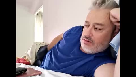 Snapshot of sibemolx chatting on September 30, 7:02 am sibemolx online show from September 30, 7:02 am