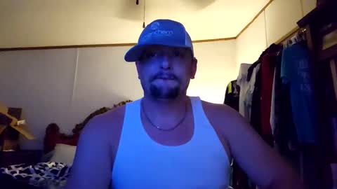 Snapshot of silverfox706 chatting on October 19, 2:27 am Jay  Silverfox706 online show from October 19, 2:27 am