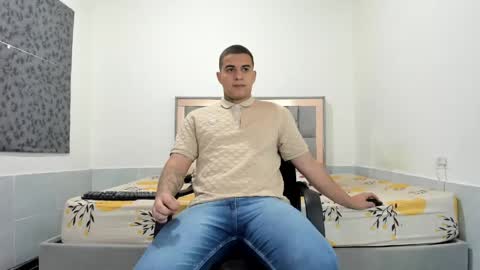 SIMON KELER online show from May 20, 9:38 am