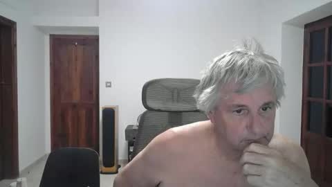 Simon online show from March 3, 4:36 pm