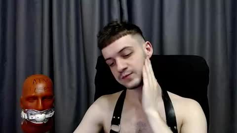 Sir Damien online show from March 18, 8:45 pm