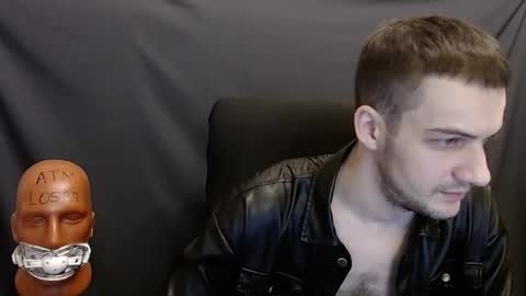 Sir Damien online show from December 21, 9:15 pm