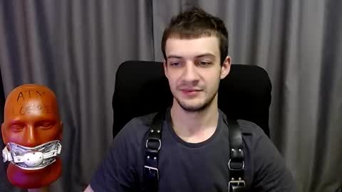 Sir Damien online show from October 3, 8:47 pm