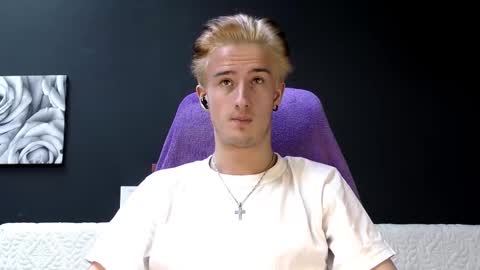 SirReedy online show from March 14, 6:15 pm