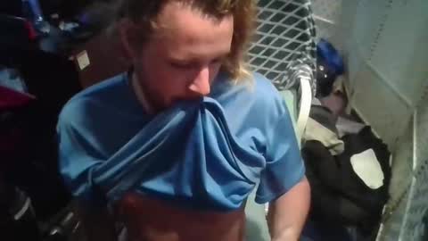 sissyboy031 online show from April 22, 9:52 pm