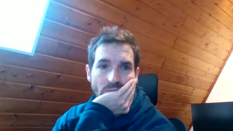 Snapshot of sissytoy35 chatting on October 30, 8:38 am sissytoy35 online show from October 30, 8:38 am